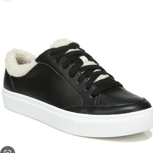 Dr Scholl's Black Now Cozy Sneakers Size 7